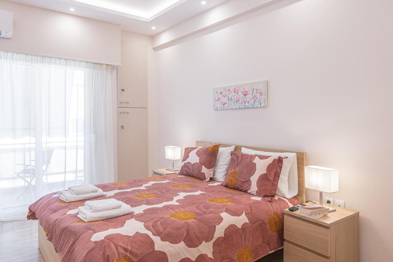 Amazing Apartment Near Metro Station! Athen Exterior foto